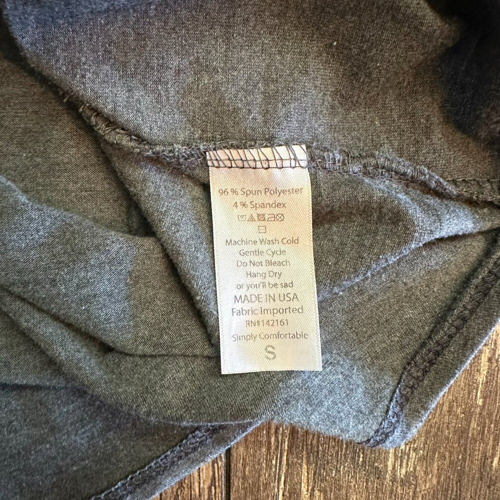 Small LuLaRoe Randy Baseball Tee - Picture 3 of 3